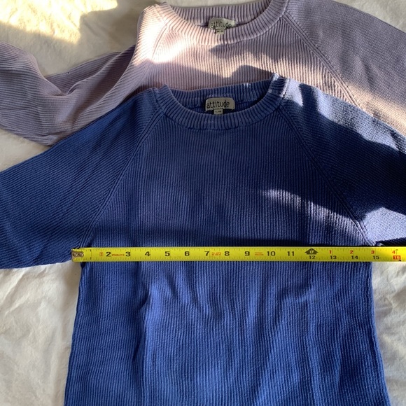 ATTITUDE | 2 sweaters, 1 Medium lilac, 1 large blue, same styles 100% cotton - Picture 4 of 6